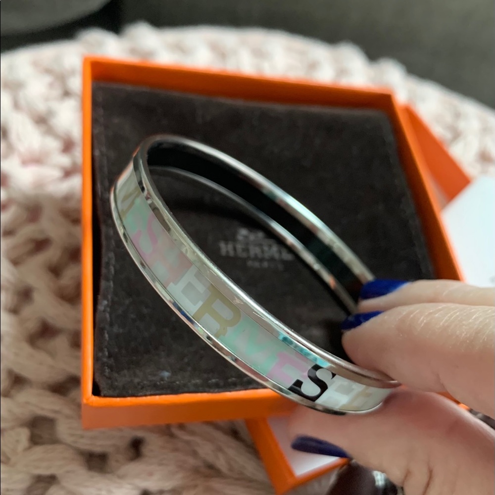 SOLD on another platform Hermès Capitales Bracelet - Picture 3 of 11